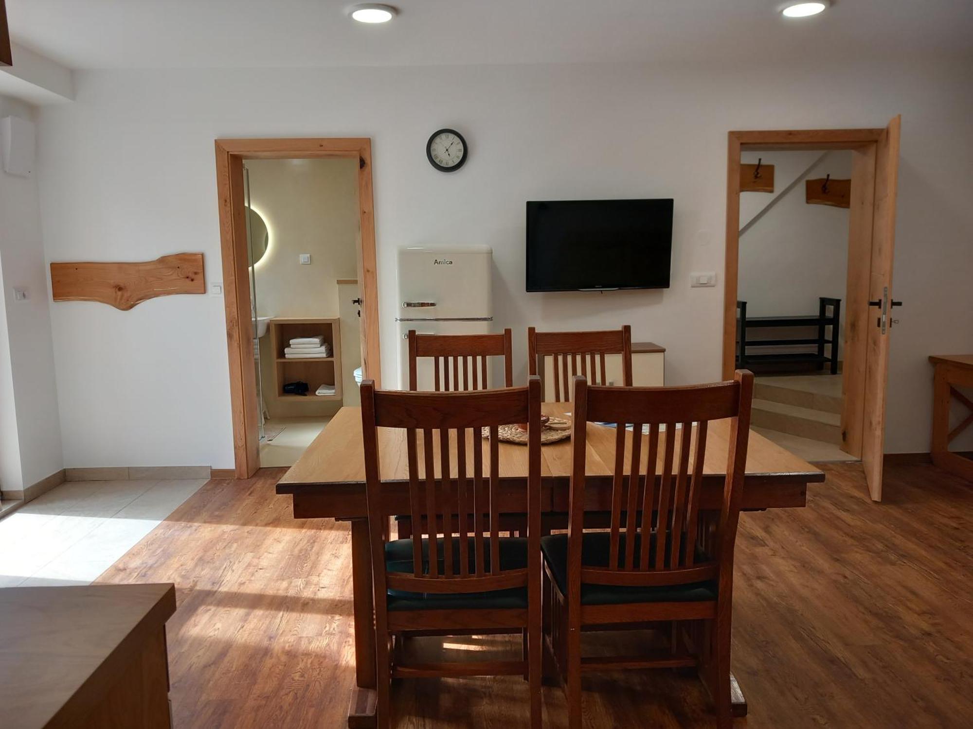 Apartments Markez ボーヒニ 部屋 写真