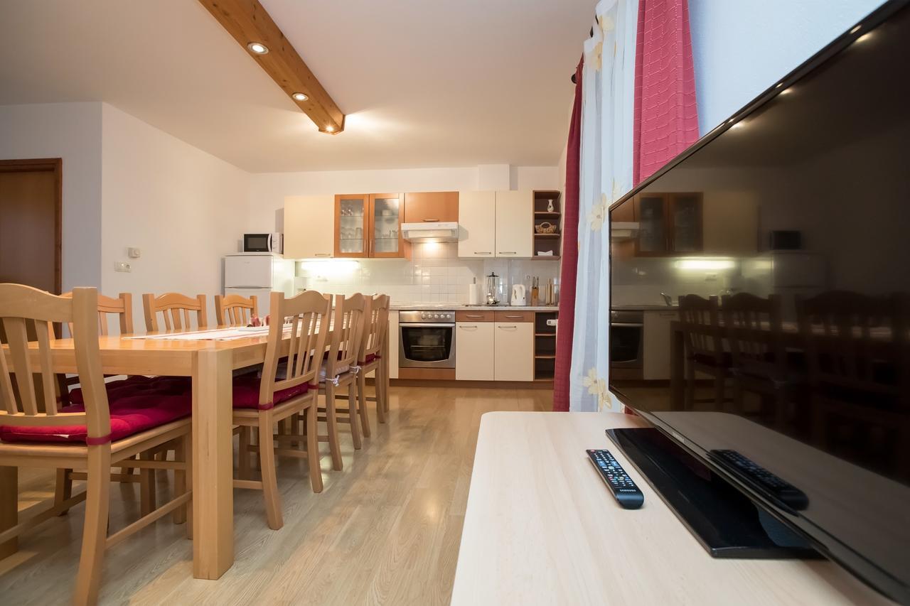 Apartments Markez ボーヒニ エクステリア 写真